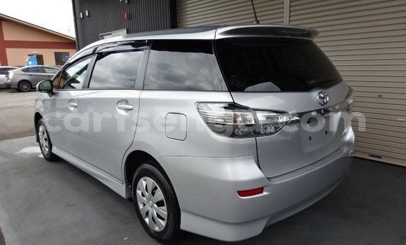 Buy Used Toyota Wish Silver Car in Mbabane in Manzini Buy Used Toyota Wish Silver Car in Mbabane in Manzini