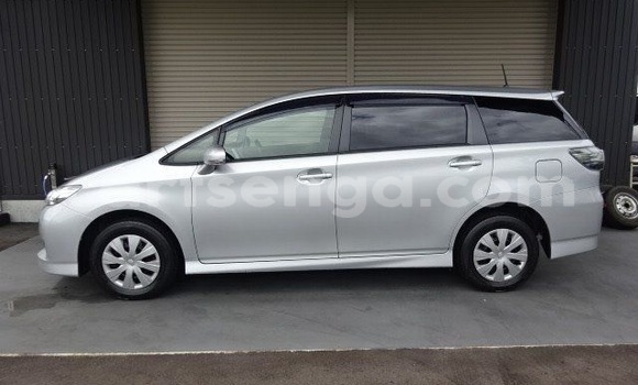 Buy Used Toyota Wish Silver Car in Mbabane in Manzini Buy Used Toyota Wish Silver Car in Mbabane in Manzini