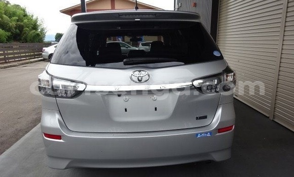 Buy Used Toyota Wish Silver Car in Mbabane in Manzini Buy Used Toyota Wish Silver Car in Mbabane in Manzini