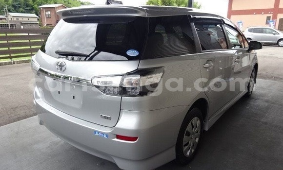 Buy Used Toyota Wish Silver Car in Mbabane in Manzini Buy Used Toyota Wish Silver Car in Mbabane in Manzini