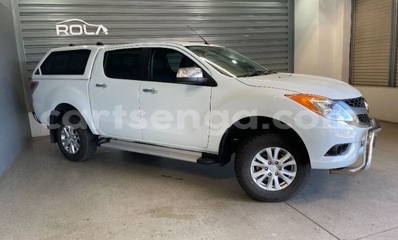 Buy Used Mazda BT-50 White Car in Ezulwini in Hhohho Buy Used Mazda BT-50 White Car in Ezulwini in Hhohho