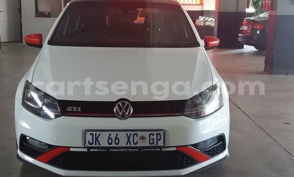 Nunua Ilio tumika Volkswagen Polo GTI White Gari ndani ya Ezulwini nchini Hhohho