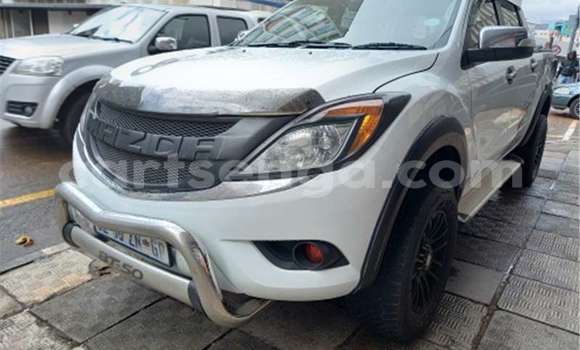 Acheter Occasion Voiture Mazda BT-50 Blanc à Bhunya, Manzini