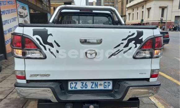 Buy Used Mazda BT-50 White Car in Bhunya in Manzini Buy Used Mazda BT-50 White Car in Bhunya in Manzini