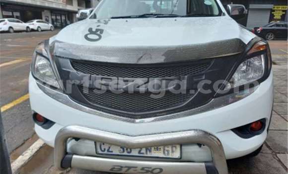 Buy Used Mazda BT-50 White Car in Bhunya in Manzini Buy Used Mazda BT-50 White Car in Bhunya in Manzini