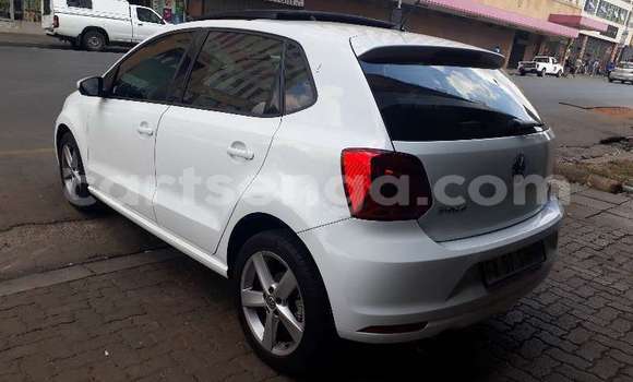 Acheter Occasion Voiture Volkswagen Polo Blanc à Manzini, Manzini Acheter Occasion Voiture Volkswagen Polo Blanc à Manzini, Manzini