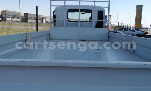 Acheter Occasion Utilitaire Isuzu FTR 850 Blanc à Mbabane, Manzini Acheter Occasion Utilitaire Isuzu FTR 850 Blanc à Mbabane, Manzini