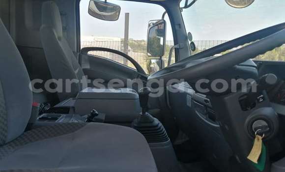 Acheter Occasion Utilitaire Isuzu FTR 850 Blanc à Mbabane, Manzini Acheter Occasion Utilitaire Isuzu FTR 850 Blanc à Mbabane, Manzini