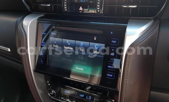 Nunua Ilio tumika Toyota Fortuner White Gari ndani ya Big Bend nchini Lubombo Nunua Ilio tumika Toyota Fortuner White Gari ndani ya Big Bend nchini Lubombo