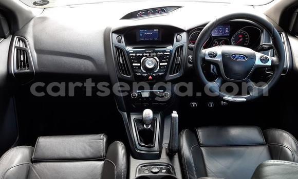 Nunua Ilio tumika Ford Focus ST Beige Gari ndani ya Big Bend nchini Lubombo Nunua Ilio tumika Ford Focus ST Beige Gari ndani ya Big Bend nchini Lubombo