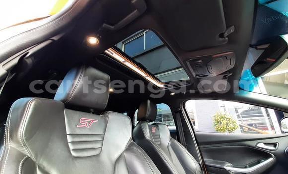 Nunua Ilio tumika Ford Focus ST Beige Gari ndani ya Big Bend nchini Lubombo Nunua Ilio tumika Ford Focus ST Beige Gari ndani ya Big Bend nchini Lubombo