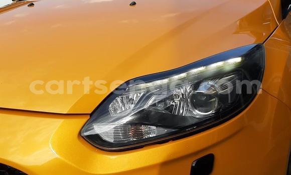 Nunua Ilio tumika Ford Focus ST Beige Gari ndani ya Big Bend nchini Lubombo Nunua Ilio tumika Ford Focus ST Beige Gari ndani ya Big Bend nchini Lubombo