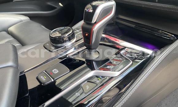 Nunua Ilio tumika BMW M5 Blue Gari ndani ya Big Bend nchini Lubombo Nunua Ilio tumika BMW M5 Blue Gari ndani ya Big Bend nchini Lubombo