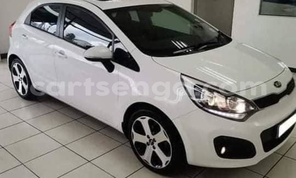 Acheter Occasion Voiture Kia Rio Blanc à Mbabane, Manzini Acheter Occasion Voiture Kia Rio Blanc à Mbabane, Manzini