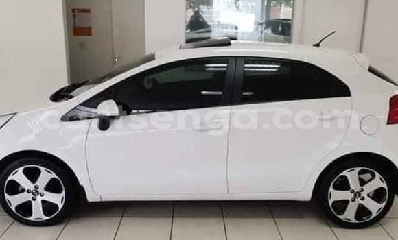 Acheter Occasion Voiture Kia Rio Blanc à Mbabane, Manzini Acheter Occasion Voiture Kia Rio Blanc à Mbabane, Manzini