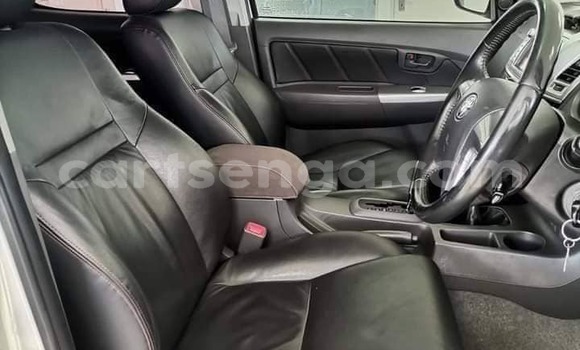 Acheter Occasion Voiture Toyota Hilux Blanc à Mbabane, Manzini Acheter Occasion Voiture Toyota Hilux Blanc à Mbabane, Manzini