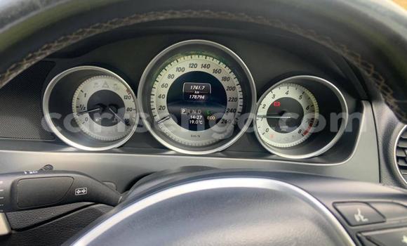 Nunua Ilio tumika Mercedes‒Benz C–Class Silver Gari ndani ya Bhunya nchini Manzini Nunua Ilio tumika Mercedes‒Benz C–Class Silver Gari ndani ya Bhunya nchini Manzini