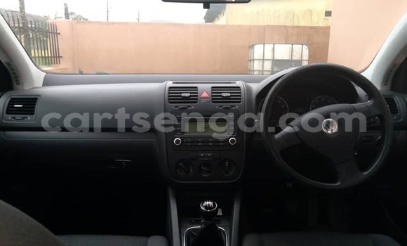 Nunua Ilio tumika Volkswagen Golf Black Gari ndani ya Bhunya nchini Manzini Nunua Ilio tumika Volkswagen Golf Black Gari ndani ya Bhunya nchini Manzini