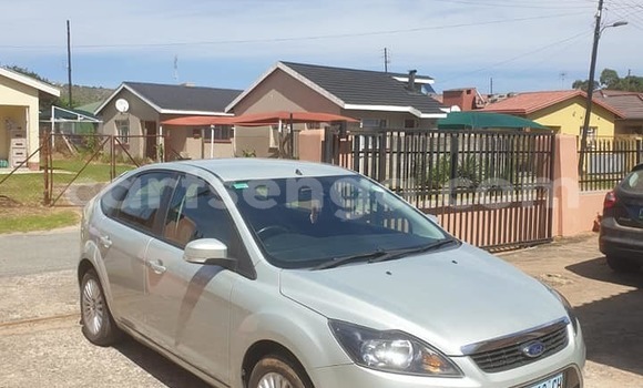 Nunua Ilio tumika Ford Focus Silver Gari ndani ya Bhunya nchini Manzini Nunua Ilio tumika Ford Focus Silver Gari ndani ya Bhunya nchini Manzini