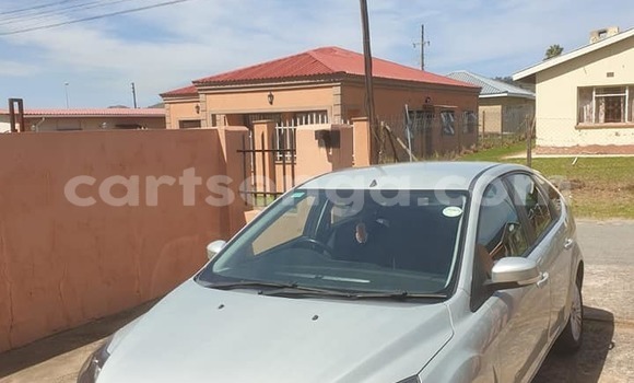 Nunua Ilio tumika Ford Focus Silver Gari ndani ya Bhunya nchini Manzini Nunua Ilio tumika Ford Focus Silver Gari ndani ya Bhunya nchini Manzini