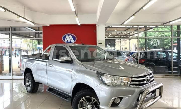Buy Used Toyota Hilux Silver Car in Manzini in Manzini Buy Used Toyota Hilux Silver Car in Manzini in Manzini