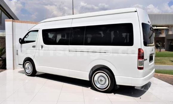 Buy Used Toyota Touring HiAce White Car in Manzini in Manzini Buy Used Toyota Touring HiAce White Car in Manzini in Manzini