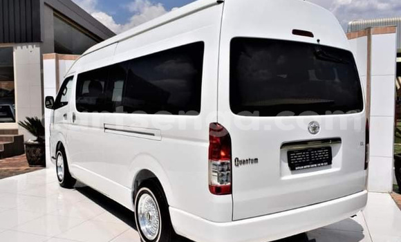 Buy Used Toyota Touring HiAce White Car in Manzini in Manzini Buy Used Toyota Touring HiAce White Car in Manzini in Manzini