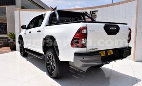 Buy Used Toyota Hilux White Car in Big Bend in Lubombo Buy Used Toyota Hilux White Car in Big Bend in Lubombo