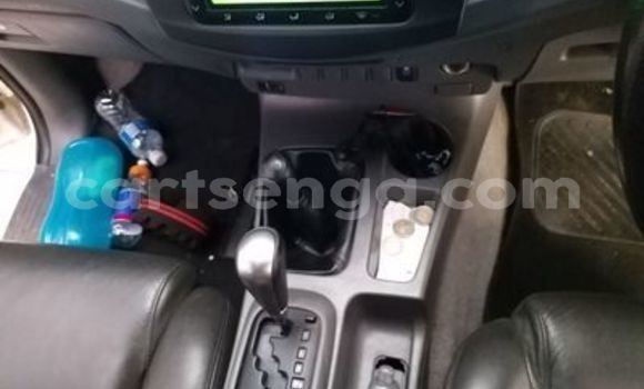 Acheter Occasion Voiture Toyota Hilux Blanc à Big Bend, Lubombo District Acheter Occasion Voiture Toyota Hilux Blanc à Big Bend, Lubombo District