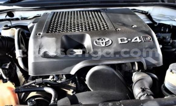 Nunua Ilio tumika Toyota Hilux White Gari ndani ya Big Bend nchini Wilaya ya Lubombo Nunua Ilio tumika Toyota Hilux White Gari ndani ya Big Bend nchini Wilaya ya Lubombo