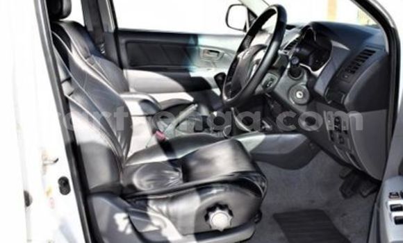 Nunua Ilio tumika Toyota Hilux White Gari ndani ya Big Bend nchini Wilaya ya Lubombo Nunua Ilio tumika Toyota Hilux White Gari ndani ya Big Bend nchini Wilaya ya Lubombo