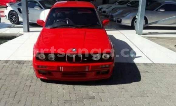 Acheter Occasion Voiture BMW 3–Series Rouge à Ezulwini, Hhohho Acheter Occasion Voiture BMW 3–Series Rouge à Ezulwini, Hhohho