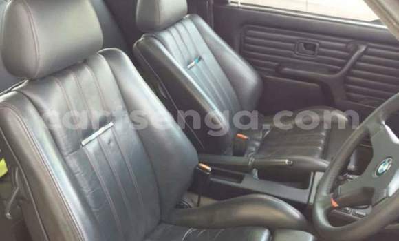 Acheter Occasion Voiture BMW 3–Series Rouge à Ezulwini, Hhohho Acheter Occasion Voiture BMW 3–Series Rouge à Ezulwini, Hhohho