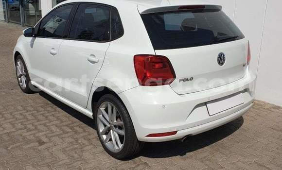 Buy Used Volkswagen Polo White Car in Ezulwini in Hhohho Buy Used Volkswagen Polo White Car in Ezulwini in Hhohho