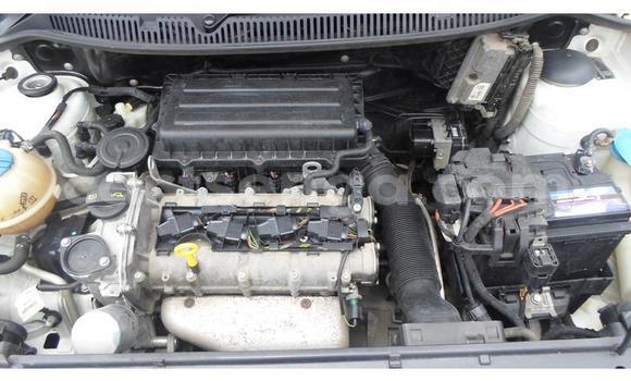 Buy Used Volkswagen Polo White Car in Ezulwini in Hhohho Buy Used Volkswagen Polo White Car in Ezulwini in Hhohho