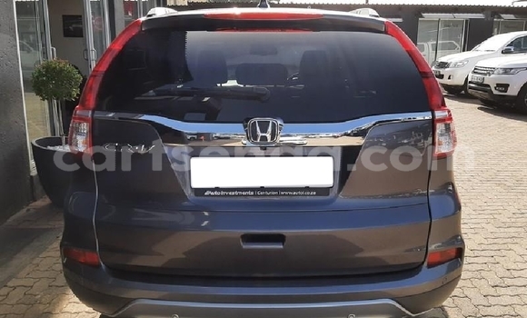Nunua Ilio tumika Honda CR–V Beige Gari ndani ya Big Bend nchini Lubombo Nunua Ilio tumika Honda CR–V Beige Gari ndani ya Big Bend nchini Lubombo