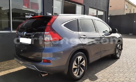 Nunua Ilio tumika Honda CR–V Beige Gari ndani ya Big Bend nchini Lubombo Nunua Ilio tumika Honda CR–V Beige Gari ndani ya Big Bend nchini Lubombo