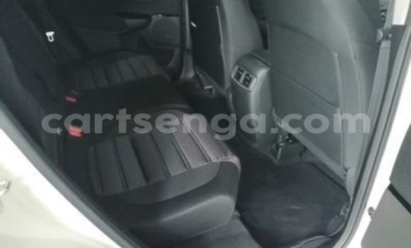 Buy Used Honda CR–V White Car in Bulembu in Hhohho Buy Used Honda CR–V White Car in Bulembu in Hhohho