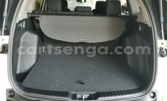 Buy Used Honda CR–V White Car in Bulembu in Hhohho Buy Used Honda CR–V White Car in Bulembu in Hhohho