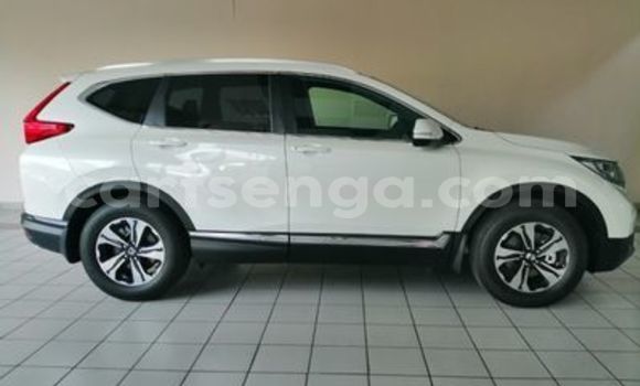 Buy Used Honda CR–V White Car in Bulembu in Hhohho Buy Used Honda CR–V White Car in Bulembu in Hhohho