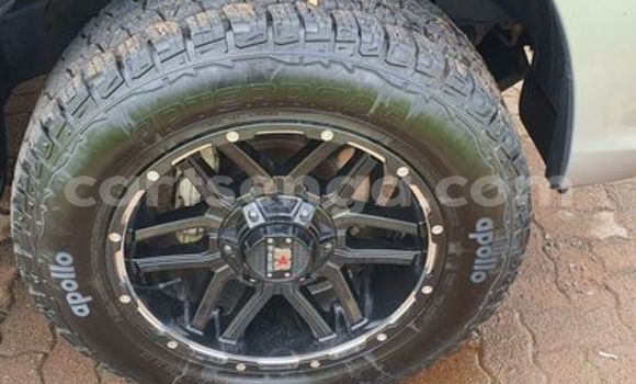 Buy Used Toyota Hilux Silver Car in Ezulwini in Hhohho Buy Used Toyota Hilux Silver Car in Ezulwini in Hhohho