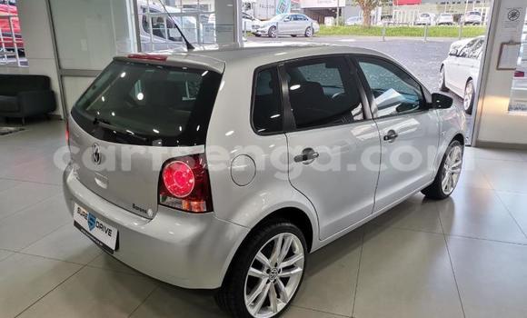 Nunua Ilio tumika Volkswagen Polo Silver Gari ndani ya Ezulwini nchini Hhohho Nunua Ilio tumika Volkswagen Polo Silver Gari ndani ya Ezulwini nchini Hhohho