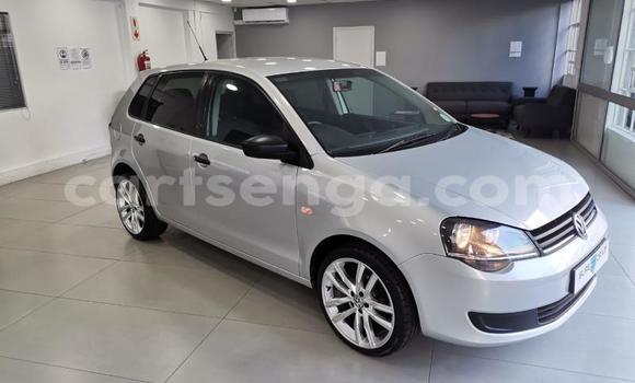 Nunua Ilio tumika Volkswagen Polo Silver Gari ndani ya Ezulwini nchini Hhohho Nunua Ilio tumika Volkswagen Polo Silver Gari ndani ya Ezulwini nchini Hhohho