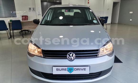 Nunua Ilio tumika Volkswagen Polo Silver Gari ndani ya Ezulwini nchini Hhohho Nunua Ilio tumika Volkswagen Polo Silver Gari ndani ya Ezulwini nchini Hhohho