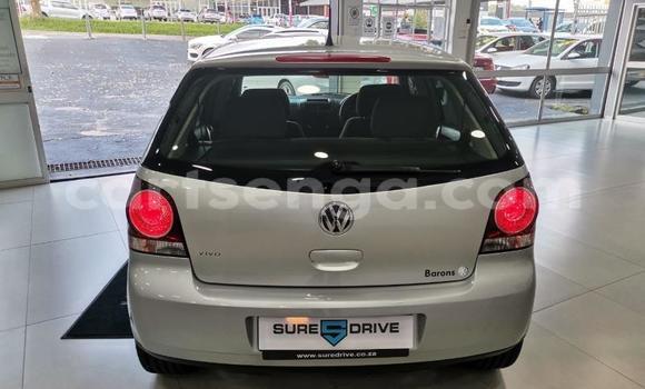 Nunua Ilio tumika Volkswagen Polo Silver Gari ndani ya Ezulwini nchini Hhohho Nunua Ilio tumika Volkswagen Polo Silver Gari ndani ya Ezulwini nchini Hhohho
