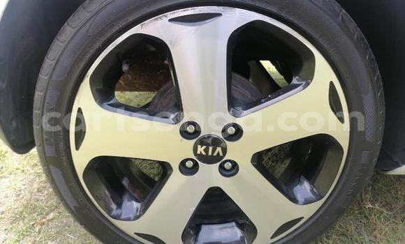 Nunua Ilio tumika Kia Rio White Gari ndani ya Hlatikulu nchini Wilaya ya Shiselweni Nunua Ilio tumika Kia Rio White Gari ndani ya Hlatikulu nchini Wilaya ya Shiselweni