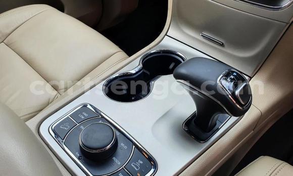 Nunua Ilio tumika Jeep Grand Cherokee Silver Gari ndani ya Big Bend nchini Lubombo Nunua Ilio tumika Jeep Grand Cherokee Silver Gari ndani ya Big Bend nchini Lubombo