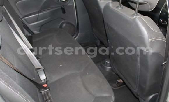 Acheter Occasion Voiture Renault Clio Gris à Big Bend, Lubombo District Acheter Occasion Voiture Renault Clio Gris à Big Bend, Lubombo District