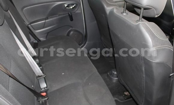 Acheter Occasion Voiture Renault Clio Gris à Big Bend, Lubombo District Acheter Occasion Voiture Renault Clio Gris à Big Bend, Lubombo District