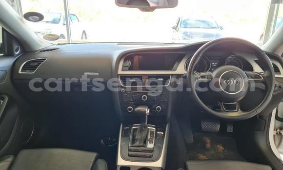 Nunua Ilio tumika Audi A5 White Gari ndani ya Bulembu nchini Hhohho Nunua Ilio tumika Audi A5 White Gari ndani ya Bulembu nchini Hhohho